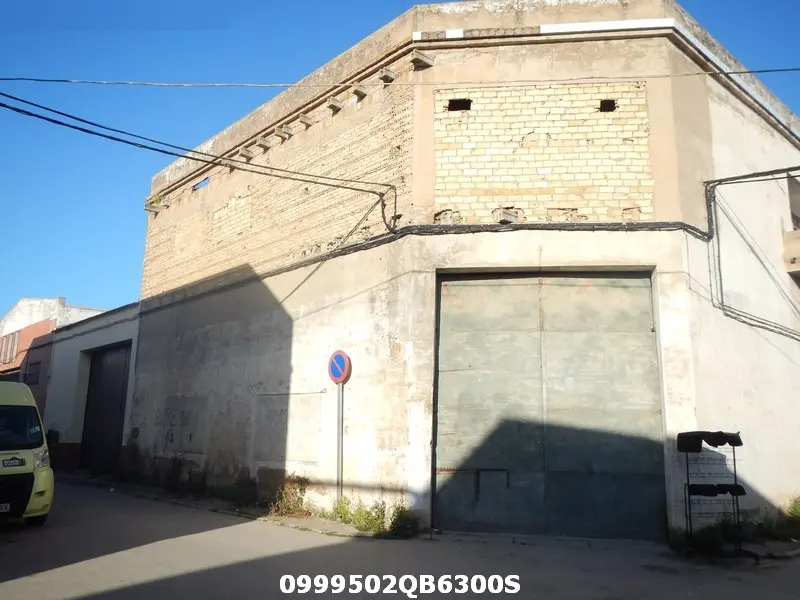 Local en Coria del Río