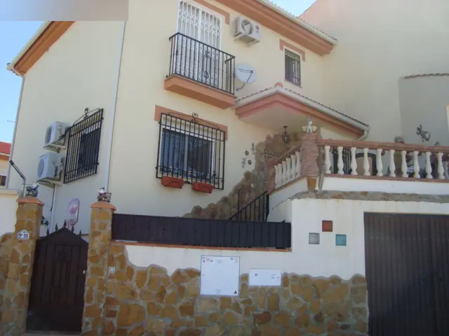 Vivienda en Vegas del Genil