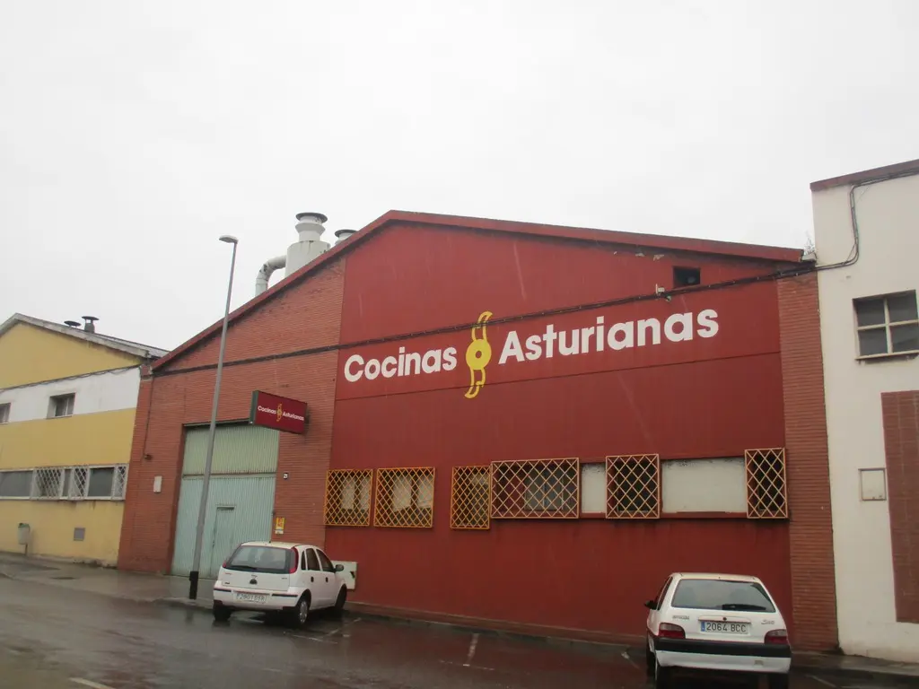 Nave en Gijón