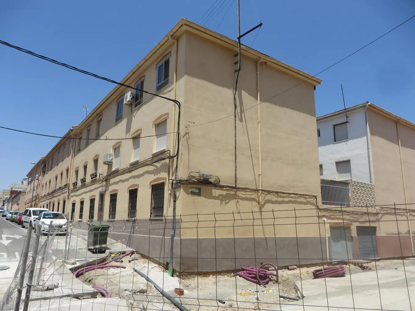 Vivienda en Sax