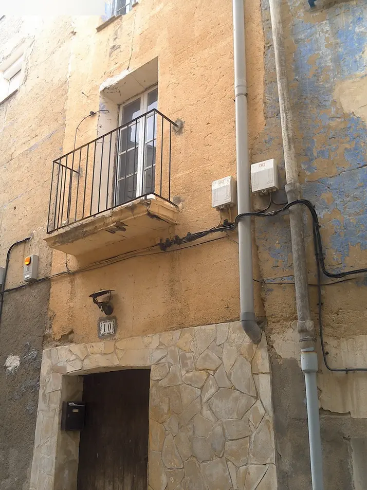Vivienda en Castelló de Farfanya