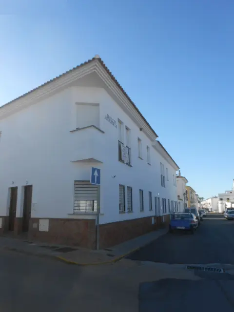 Vivienda en Villanueva de los Castillejos