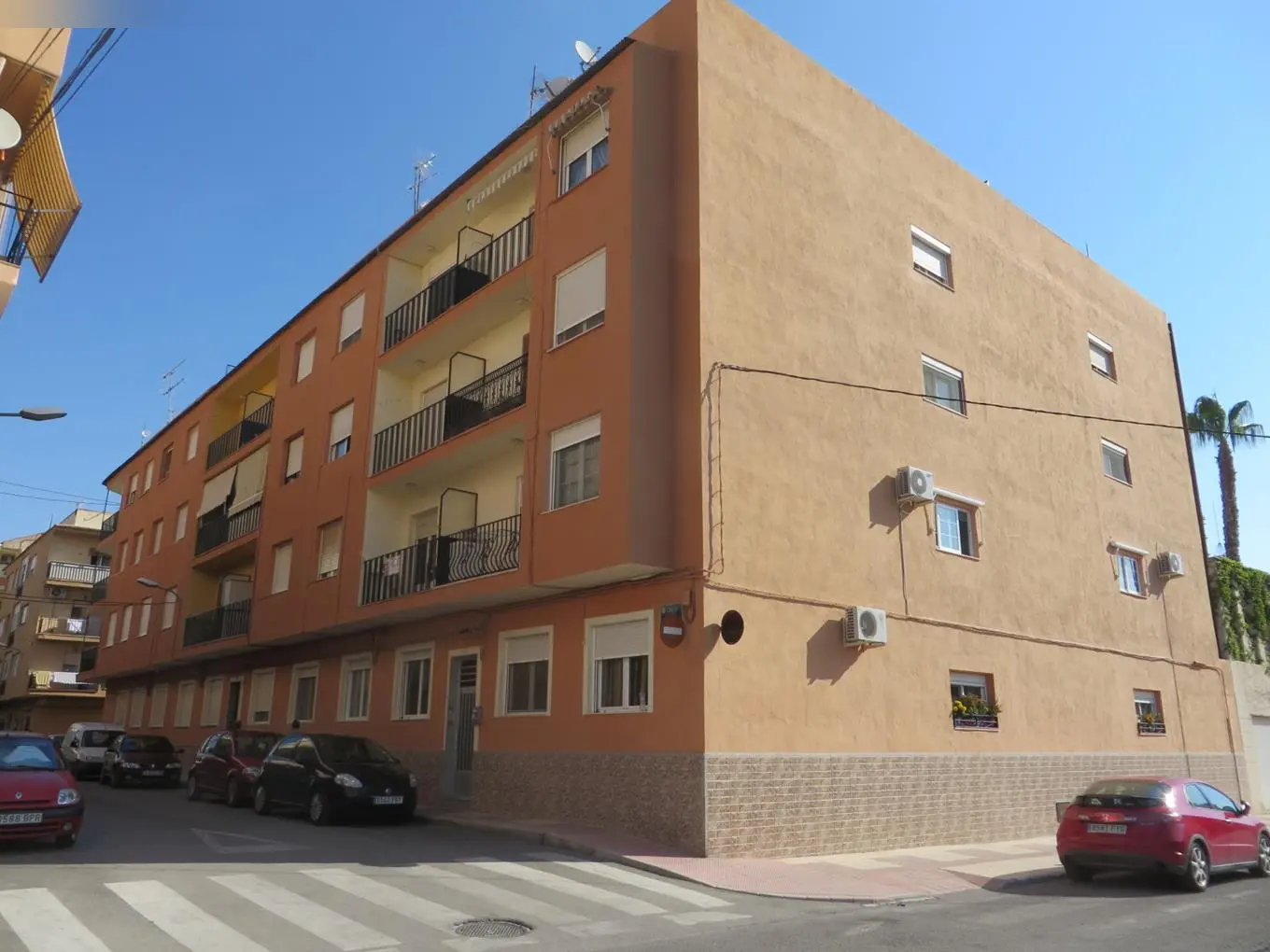 Vivienda en Sax