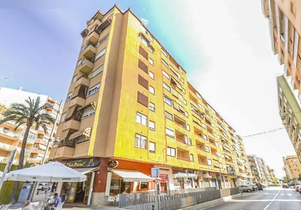 Local en Gandia