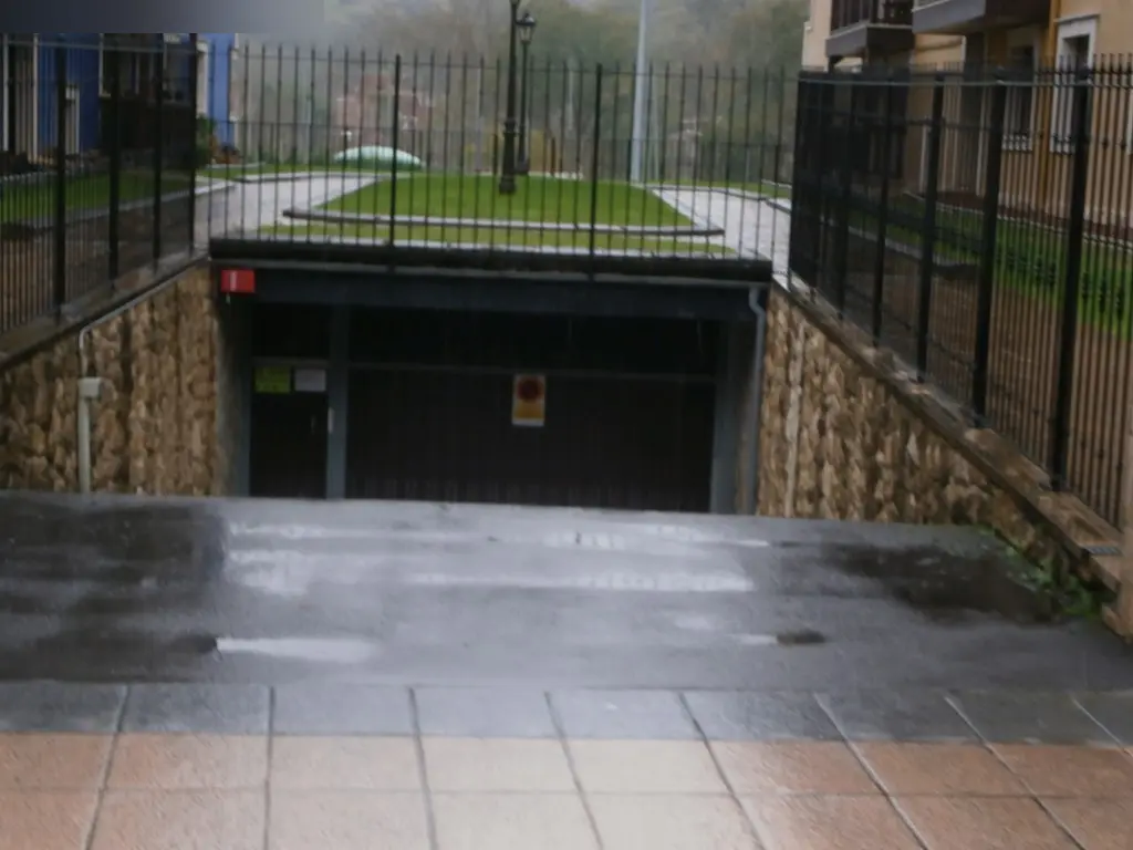 Garaje en Cangas de Onís