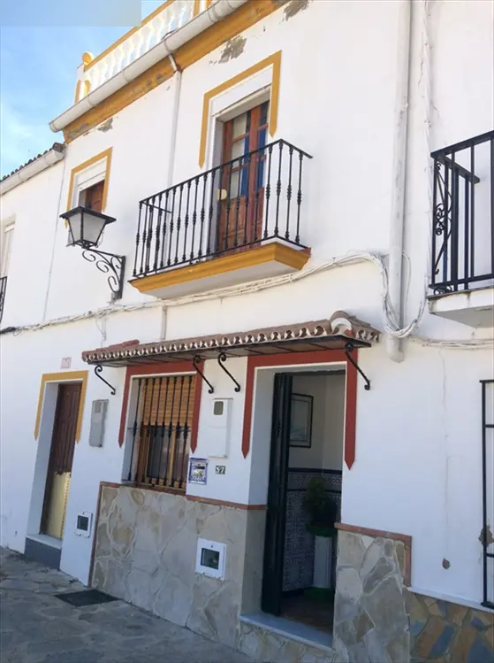 Vivienda en Cortes de la Frontera