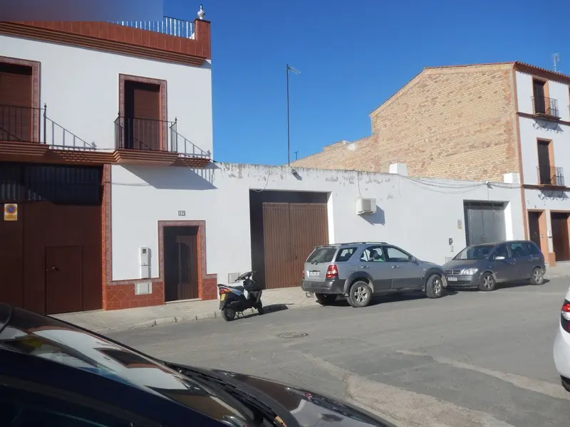 Local en Los Palacios y Villafranca