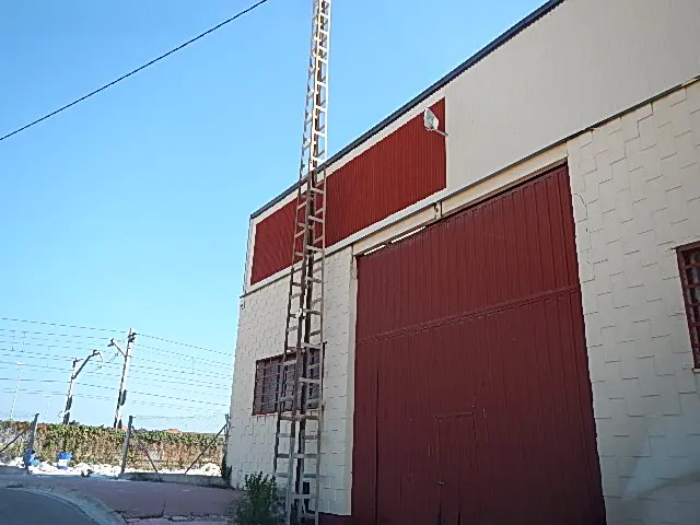 Nave en Almazora