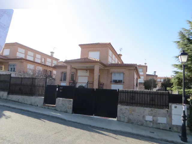 Vivienda en Olías del Rey