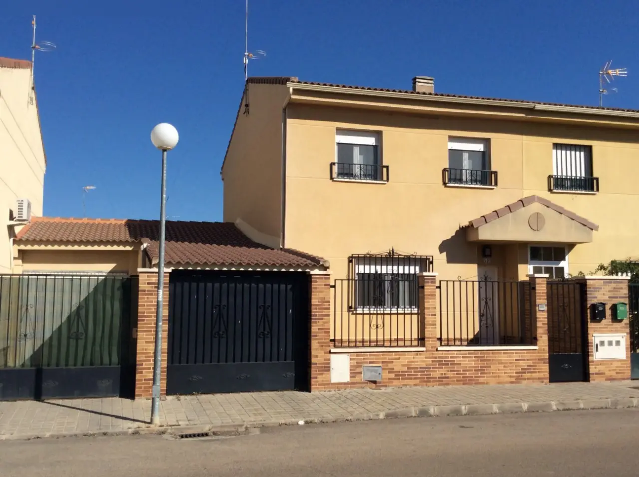 Vivienda en Poblete