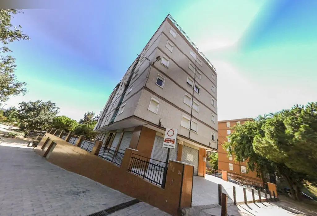 Local en L'Hospitalet de Llobregat