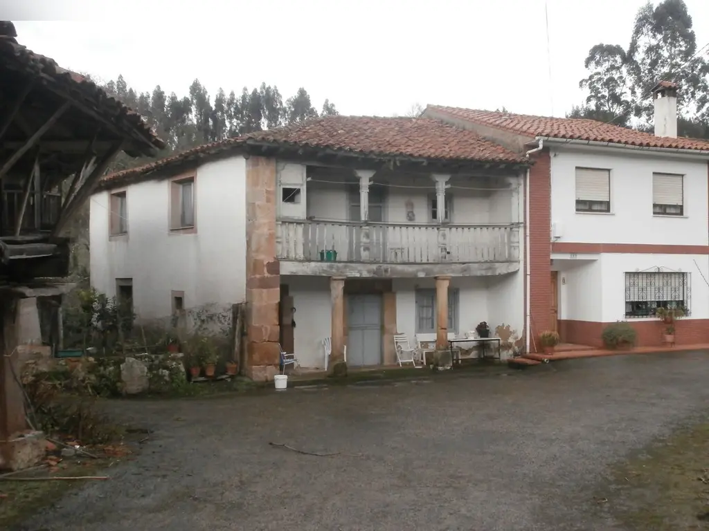 Vivienda en Colunga