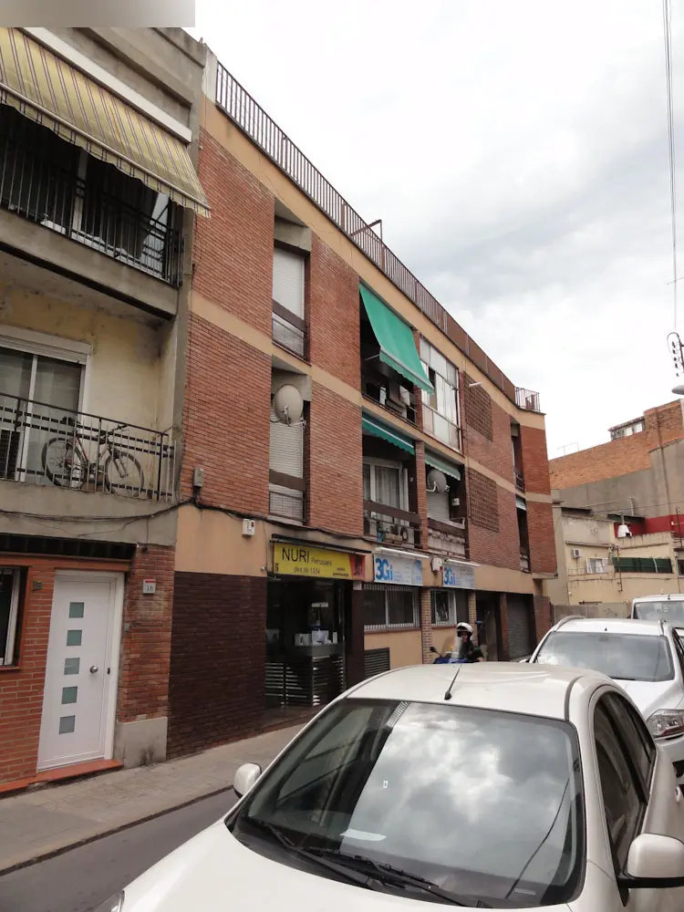 Local en Montcada i Reixac