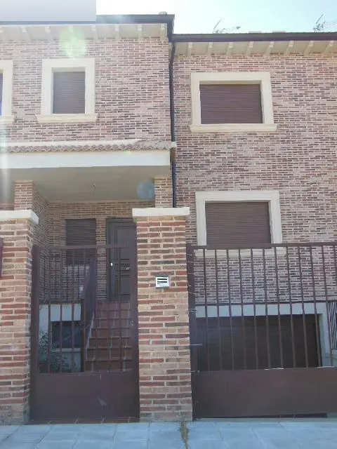 Vivienda en Villanueva de la Torre