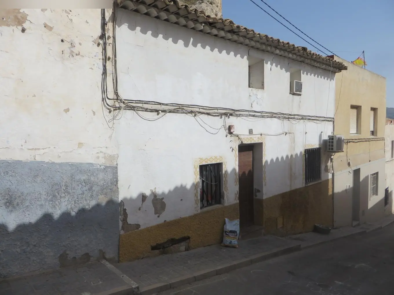 Vivienda en Sax