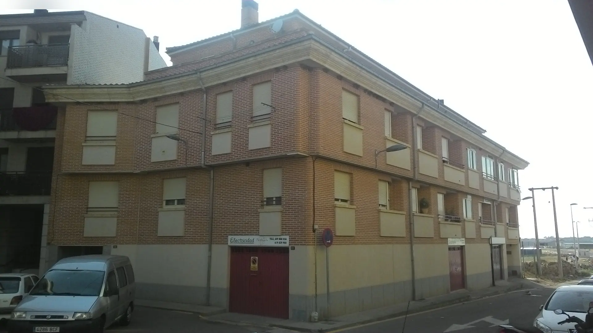 Vivienda en Villares de la Reina