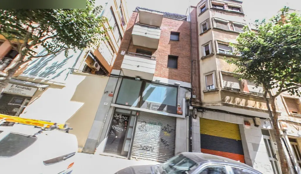 Local en L'Hospitalet de Llobregat