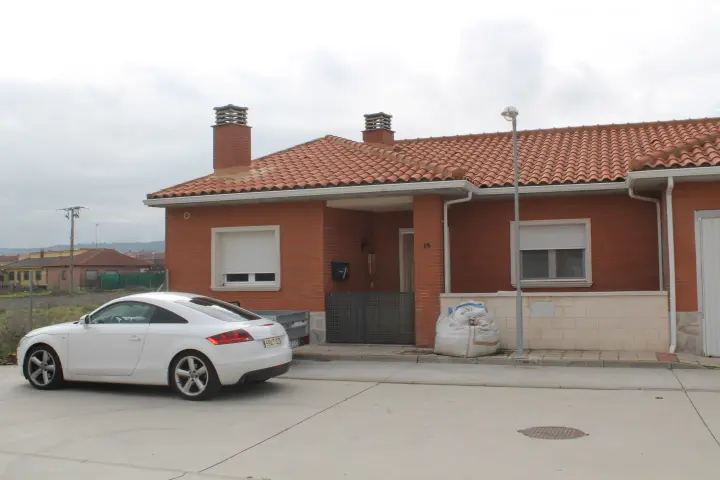 Vivienda en Traspinedo