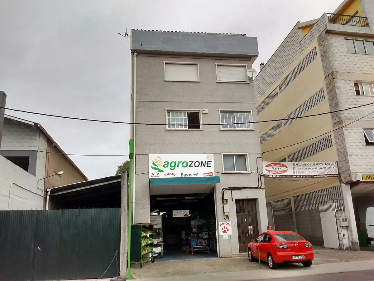 Nave en Vigo