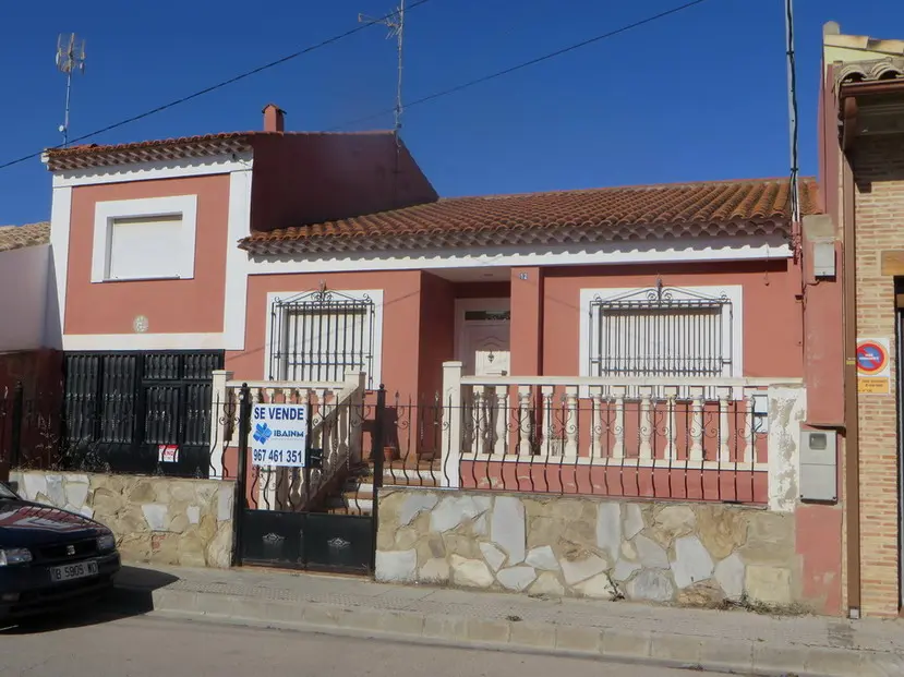 Vivienda en Casas-Ibáñez