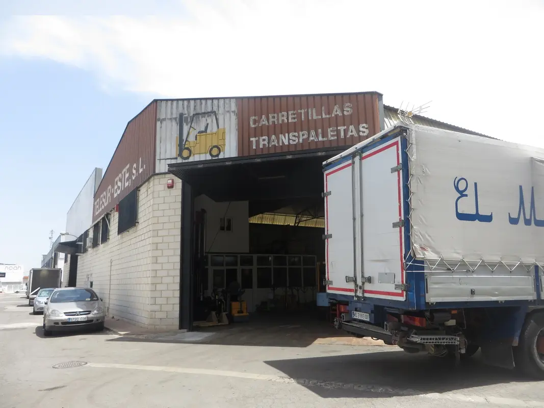 Nave en Alcantarilla