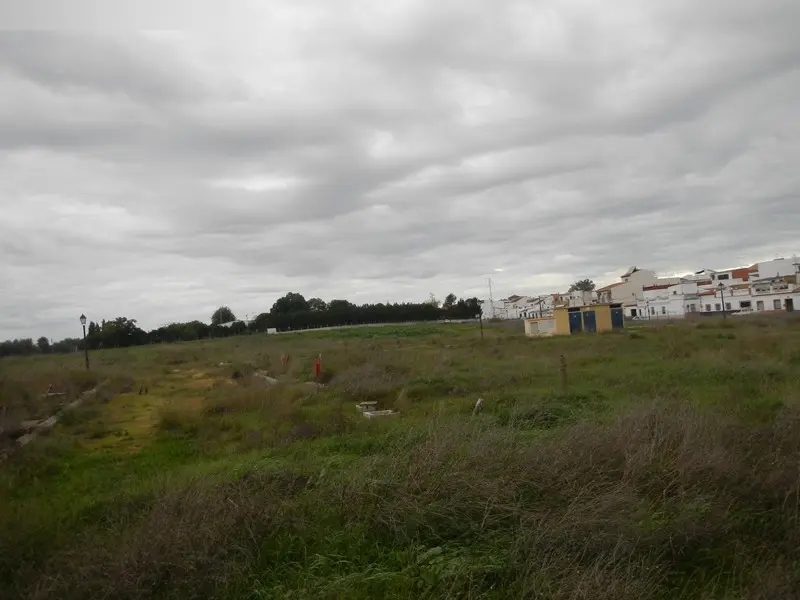 Terreno en Villanueva del Ariscal