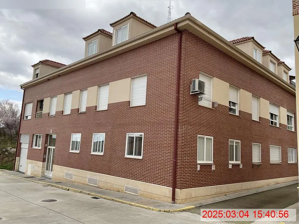 Vivienda en Bernuy de Porreros