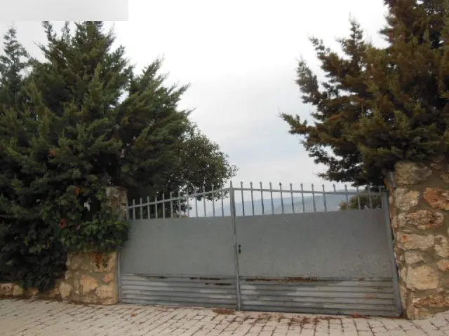 Vivienda en Hontoba