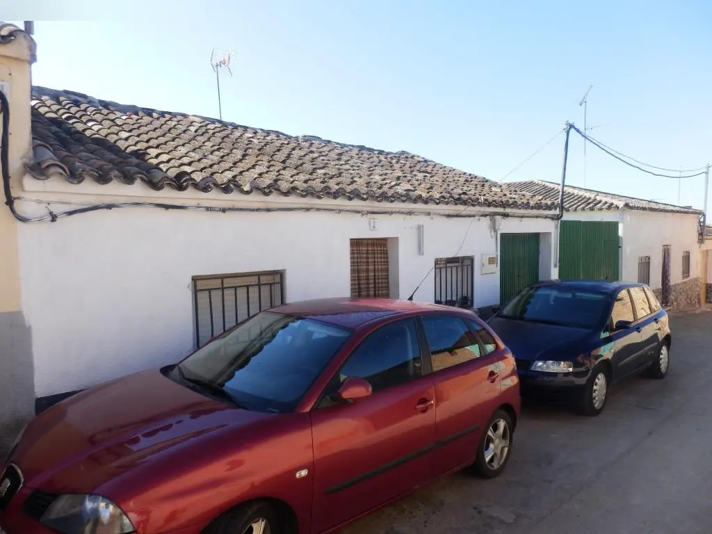 Vivienda en Cebolla