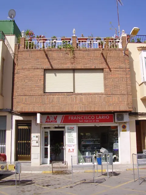 Local en Lorca