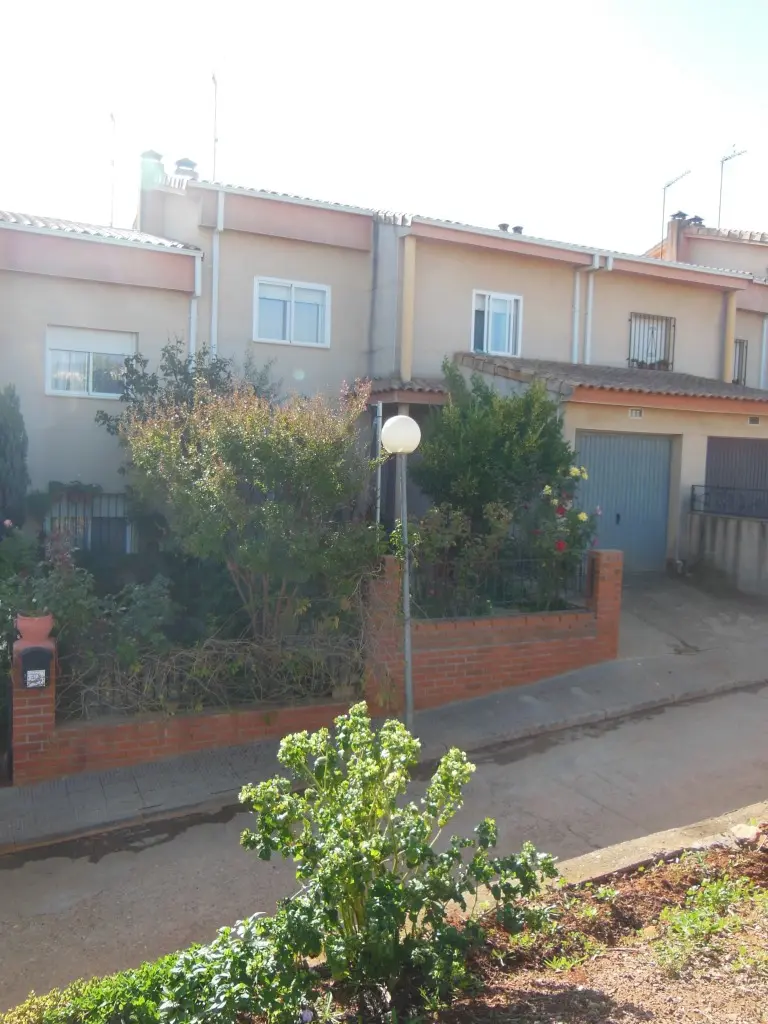 Vivienda en Los Navalmorales