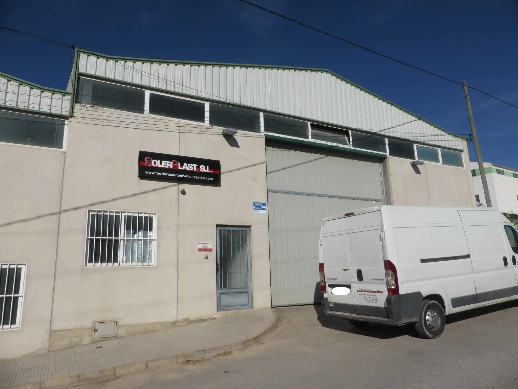 Nave en Jumilla