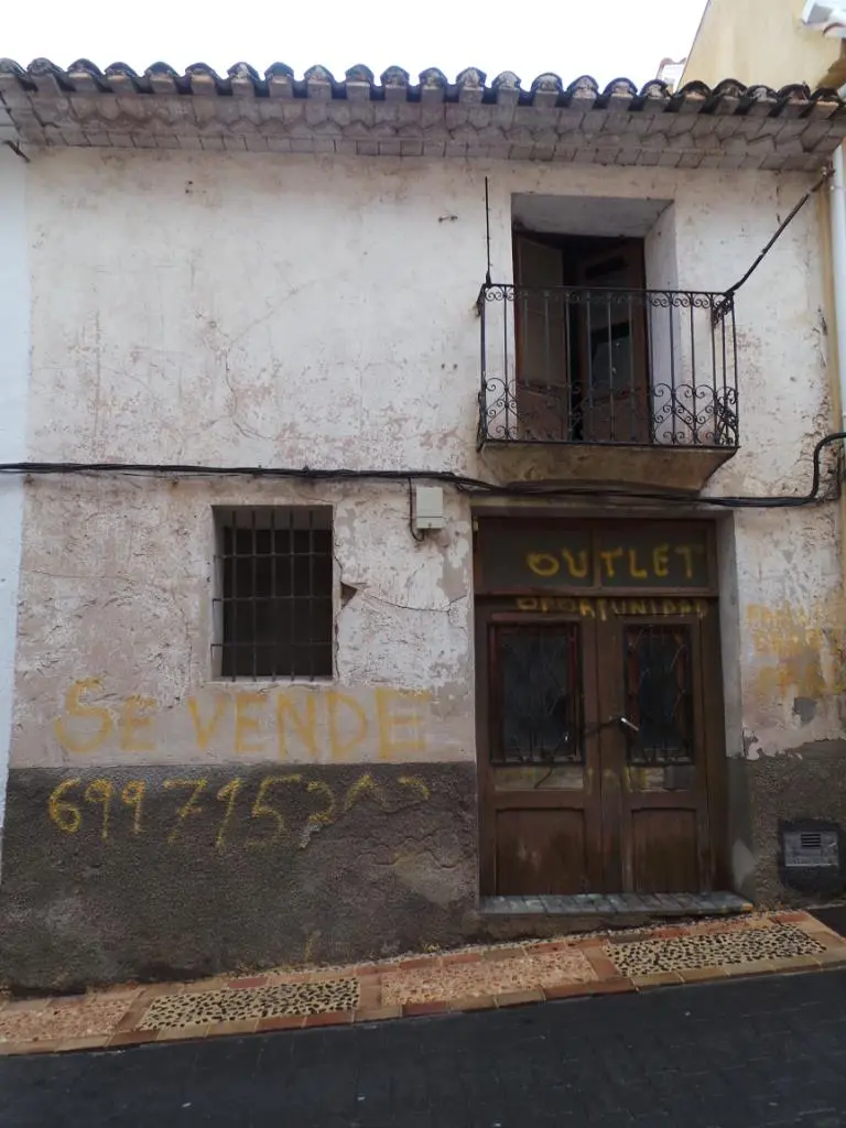 Vivienda en Relleu