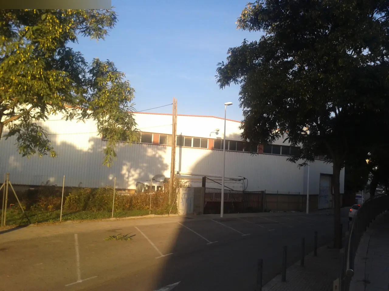 Nave en Sant Andreu de la Barca