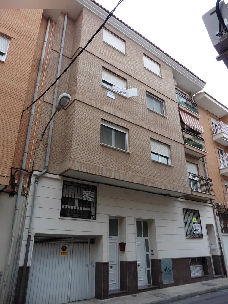 Vivienda en Yecla