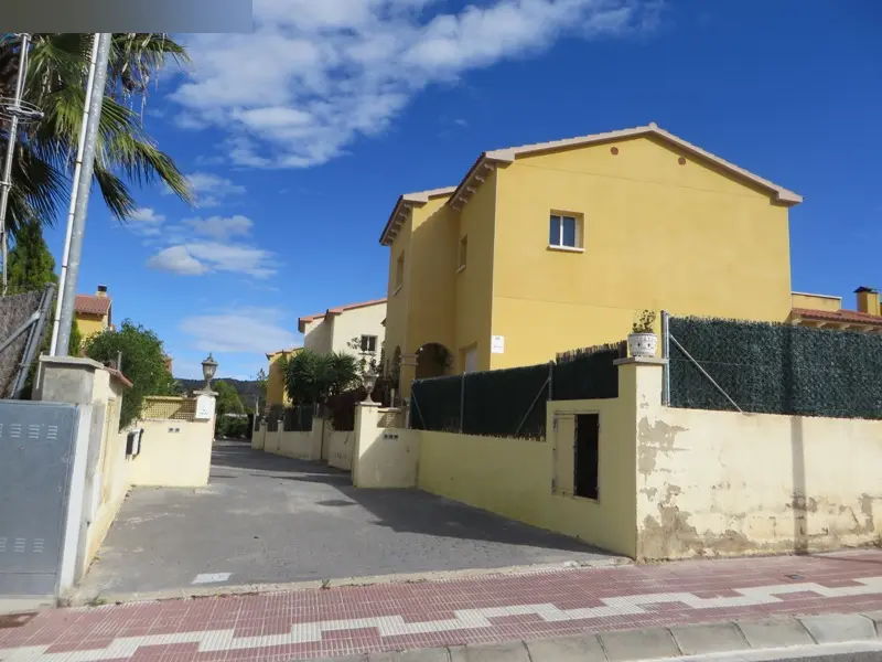 Vivienda en Creixell