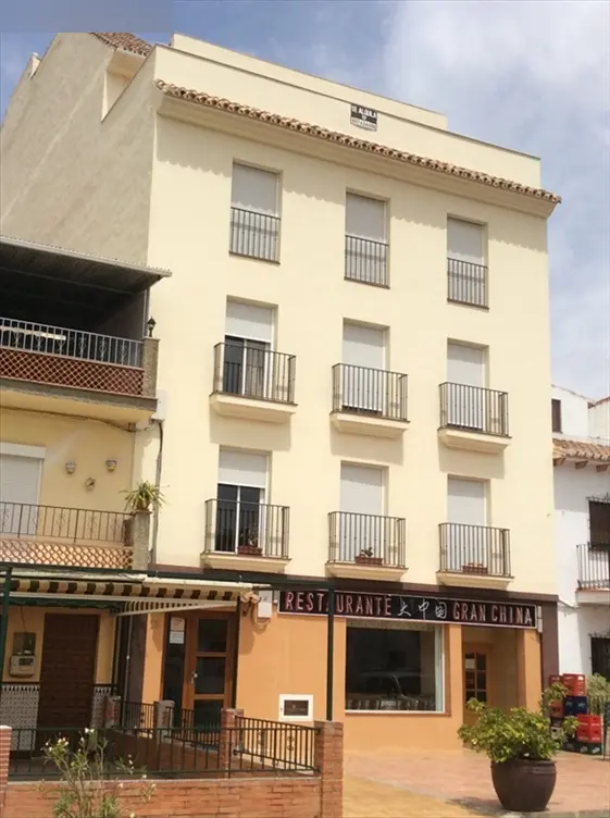 Vivienda en Álora