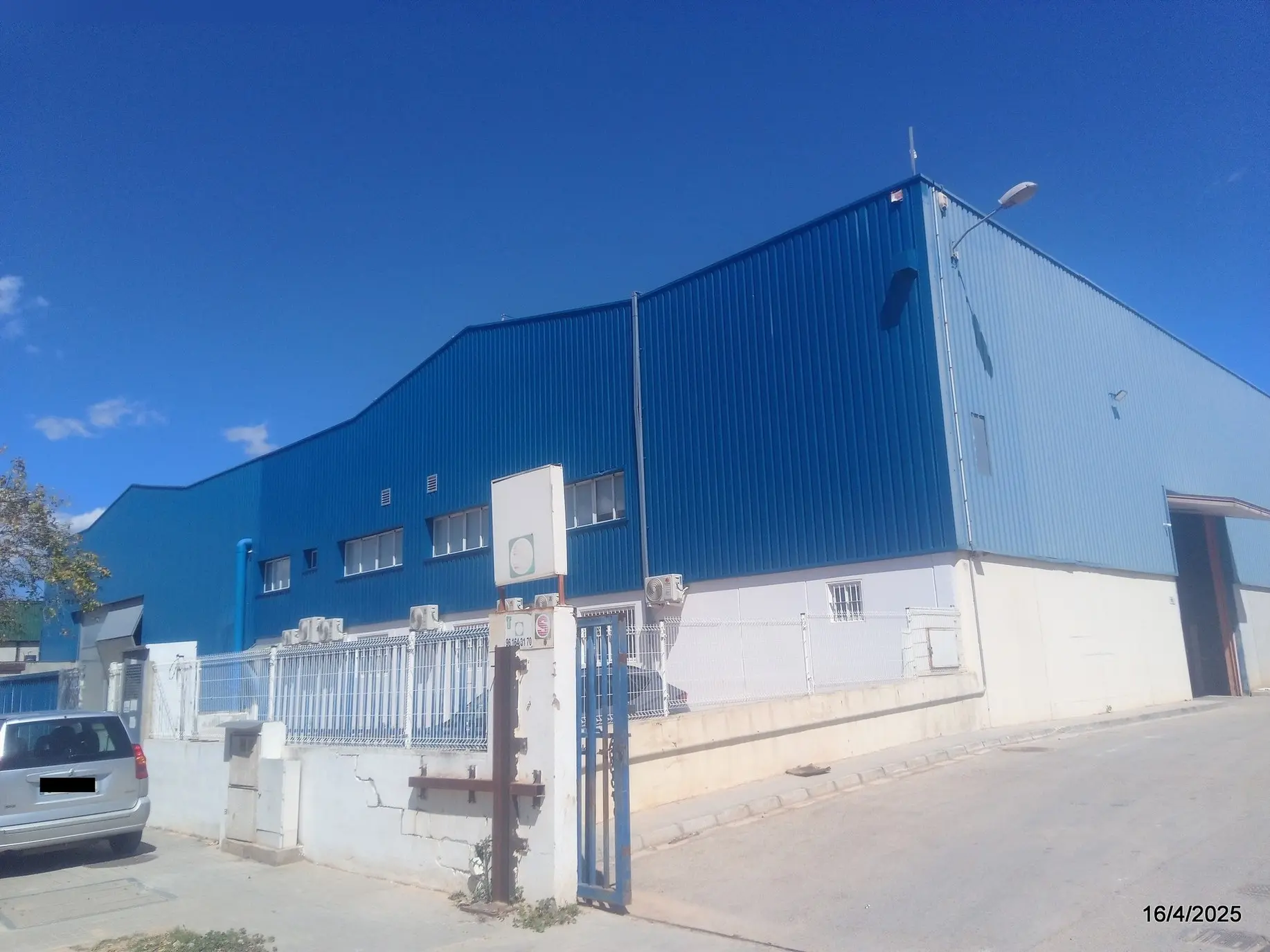Nave en Riba-roja de Túria