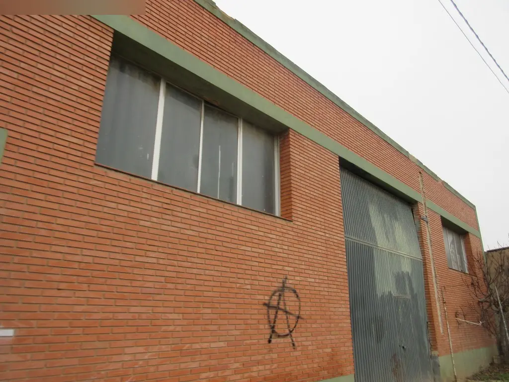 Nave en Logroño