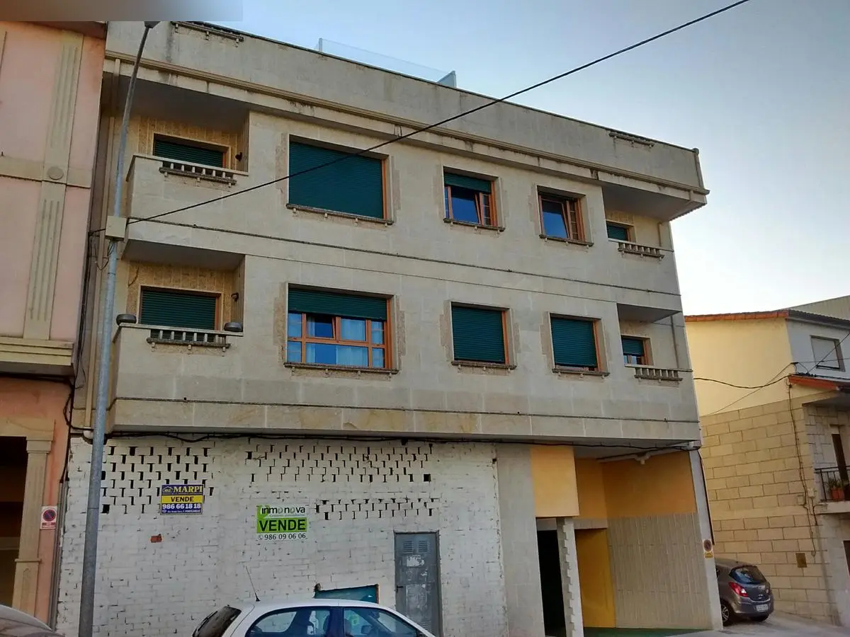 Local en Salvaterra de Miño